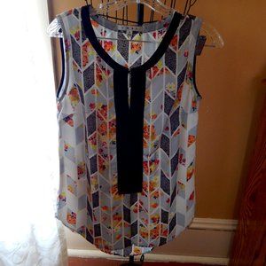 Ladies Cabi Sleevless blouse - Top - Shirt   Size Small